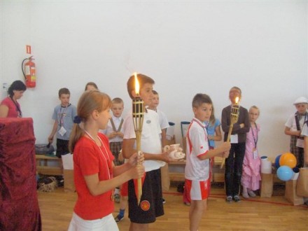 Olimpijski znicz półkolonii