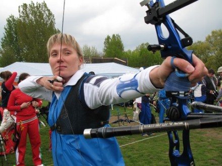 iwona_marcinkiewicz_2 - To będzie bardzo fajna impreza, można dotrzeć na halę popołudniu, rano, wieczorem ? cały czas będzie się coś działo. Wystartuje wielu bardzo dobrych zawodników, nie tylko z Polski. Będą również reprezentanci Ukrainy - mówi olimpijka Iwona Marcinkiewicz