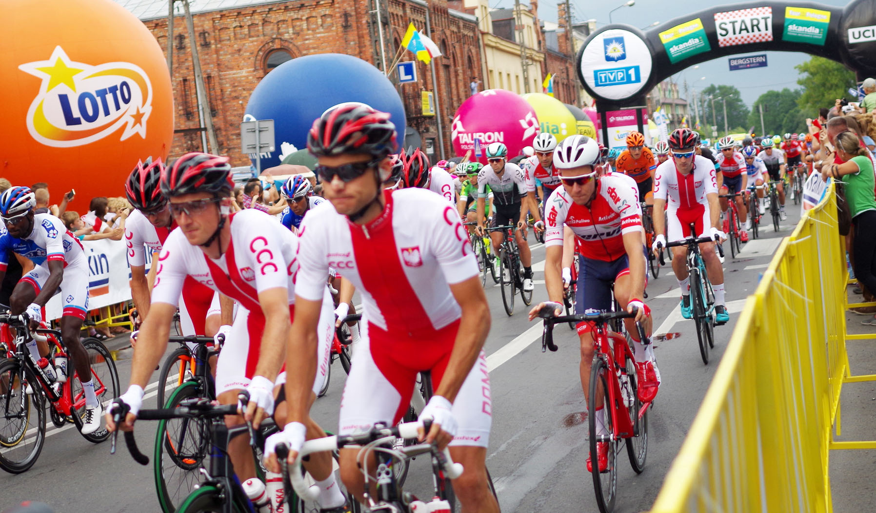 Tour de Pologne ruszył z Radzymina