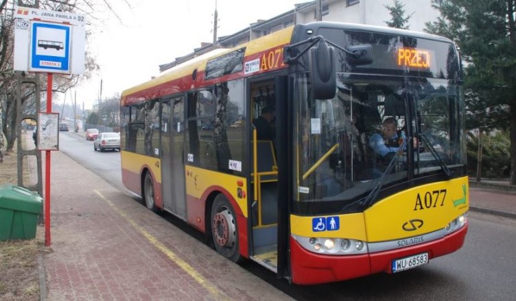 Autobus 143 pojedzie objazdem - jednokierunkowe zamknięcie dla ruchu ul. Strażackiej