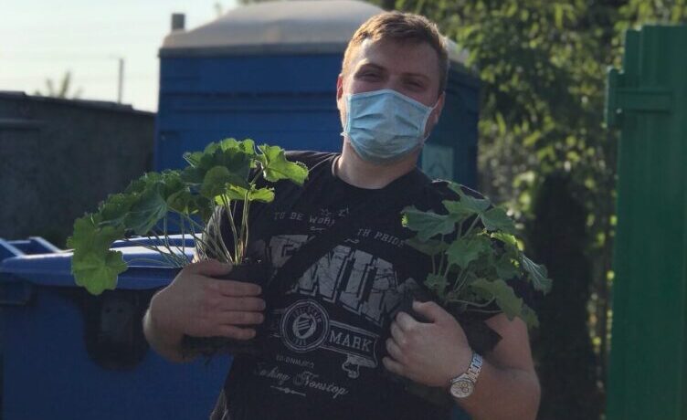Mieszkańcy wymieniali swoje elektroodpady za sadzonkę roślin
