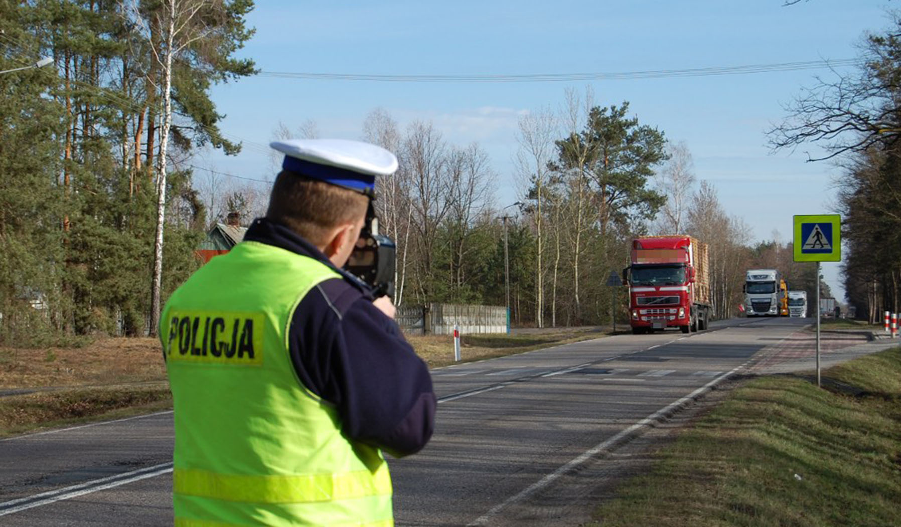 Policjanci apelują o bezpieczną jesień na drogach