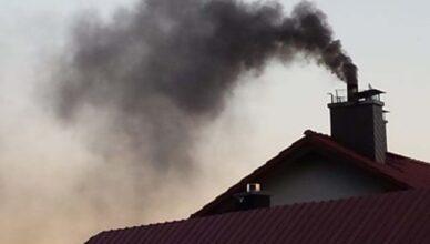 Smogowy obwarzanek Warszawy – ponad 41 tysięcy dymiących „kopciuchów”
