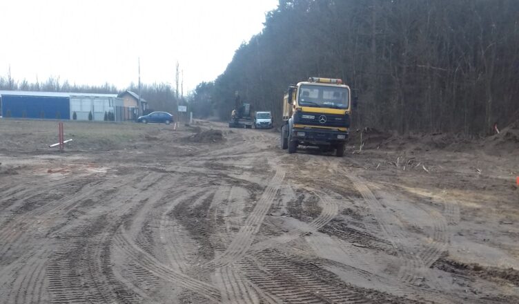 Dofinansowanie na drogę przy PSZOK w Jadowie