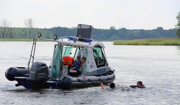 Policja apeluje o ostrożność nad wodą