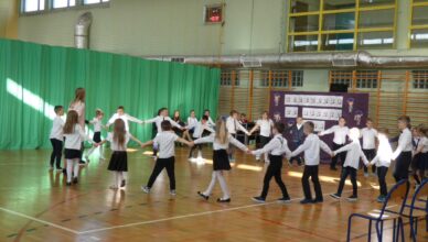 Ślubowanie pierwszoklasistów w SP nr 5 w Ząbkach