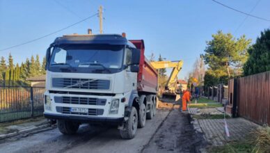 Trwają prace przy remoncie ulicy Miłej w Duczkach