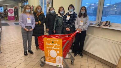 zbiórka żywności w Kobyłce