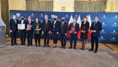 centrum opiekuńczo - mieszkalnego w Tłuszczu