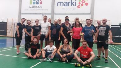 Zagraj w badmintona w Markach
