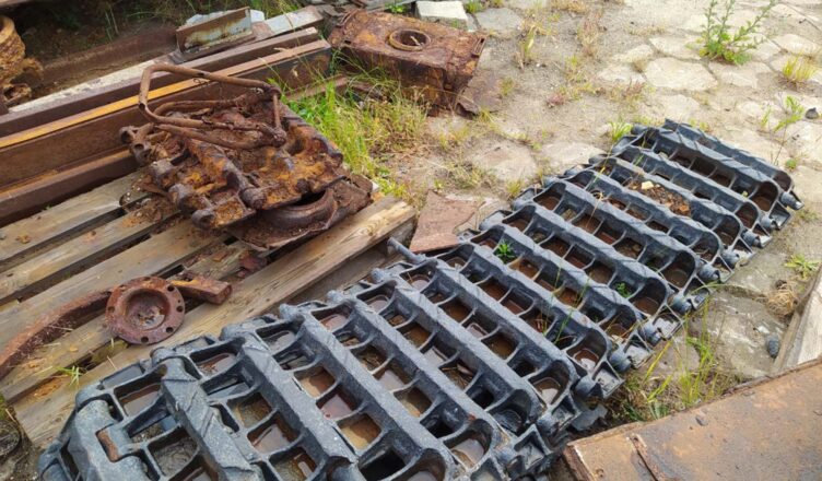 Akt oskarżenia za uszkodzenie elementów wydobytego czołgu z okresu II wojny światowej