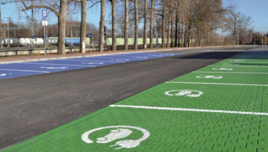 Parking ?Parkuj i Jedź? jest już do dyspozycji mieszkańców Tłuszcza