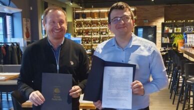 Umowa ze Sceną Cegielnia podpisana