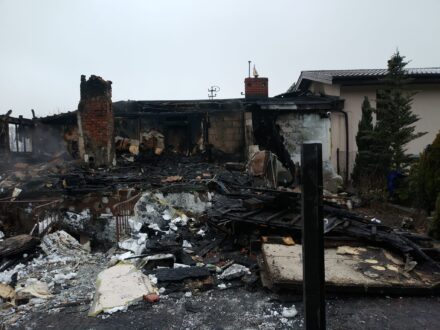 Kobieta zginęła w pożarze domu