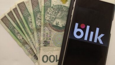 Mieszkańcy Kobyłki ofiarami metody "na BLIK"