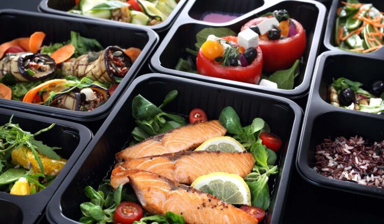 Jak wybrać dietę pudełkową dla siebie?