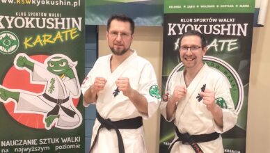 Kolejne czarne pasy dla karateków z Zielonki