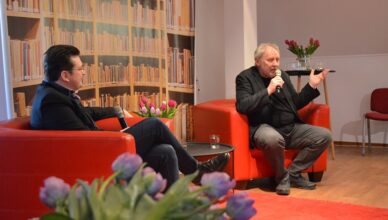 Kobiecy wieczór w wołomińskiej bibliotece