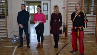 Tłuszcz - rozpoczęcie kursu samoobrony dla kobiet