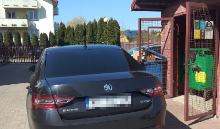 altan śmietnikowych