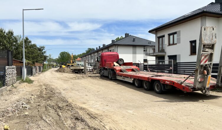 Zielonka - ulica Januszewicza w budowie