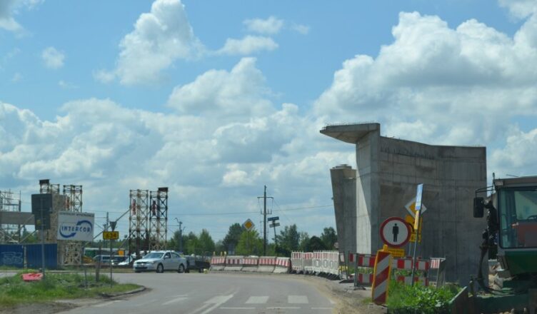 Tłuszcz - wiadukt kolejowy w budowie