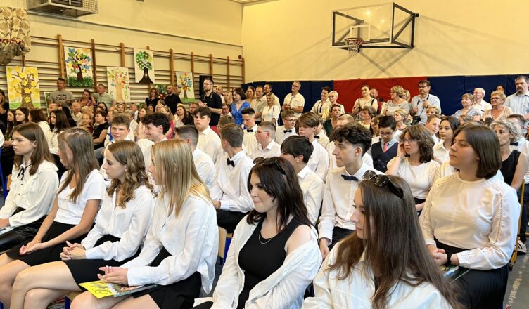 Pożegnanie ósmoklasistów w Zielonce