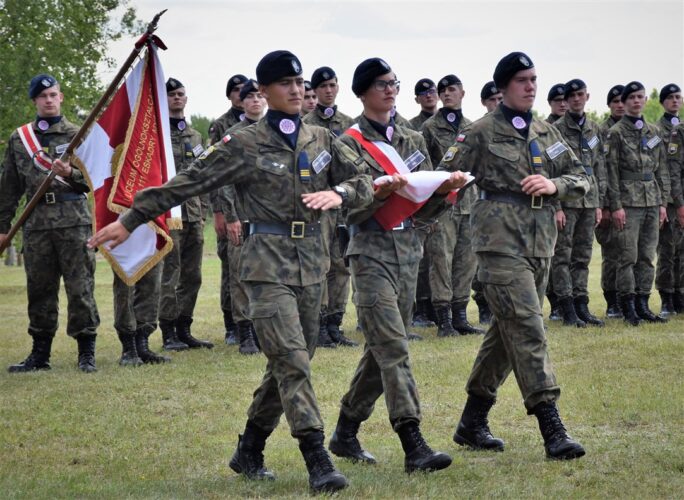 Poligonowe Zakończenie Roku Szkolnego dla Kadetów liceów mundurowych z udziałem Pary Prezydenckiej RP