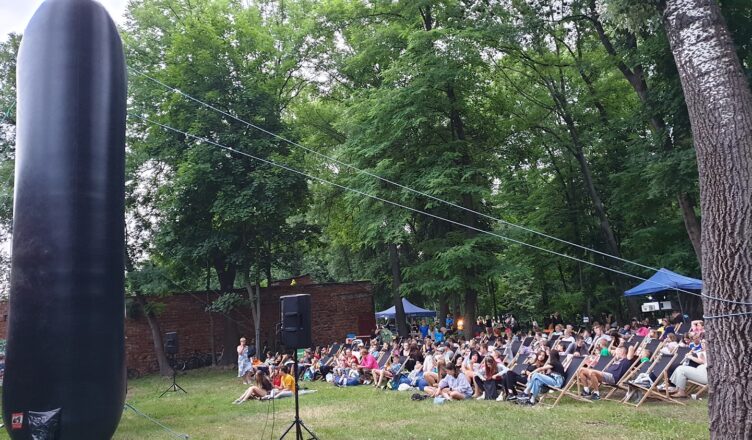Wszystkie drogi prowadzą do... mareckiego kina