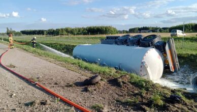 Zderzenie busa z cysterną