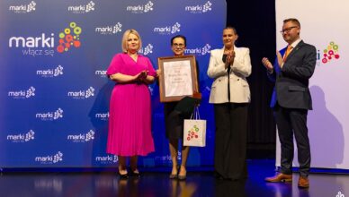 Marki: Medal Pro Masovia dla zasłużonej nauczycielki