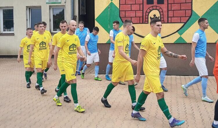 W sobotę mecz Marcovii z KS CK Troszyn