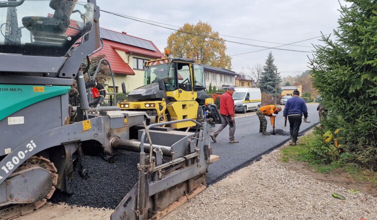Marki - budowa nakładek asfaltowych