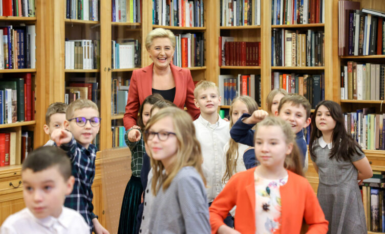 Spotkanie Pierwszej Damy z mareckimi uczniami