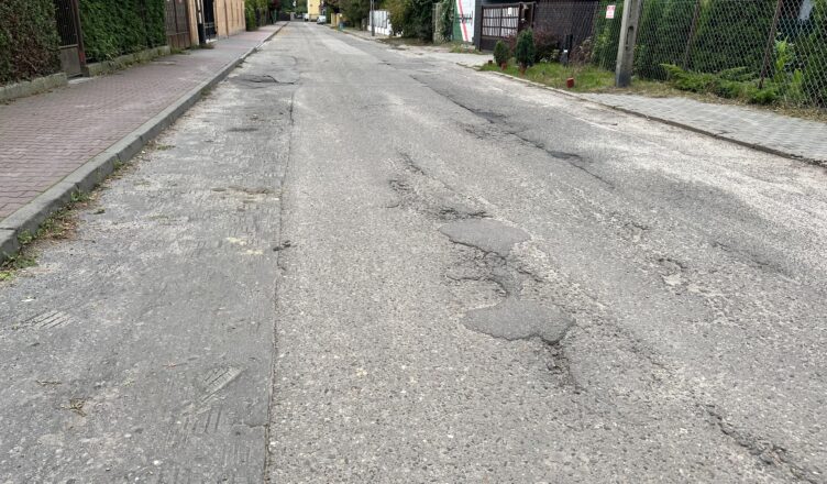 Zielonka - rozpoczyna się remont nawierzchni 3 ulic