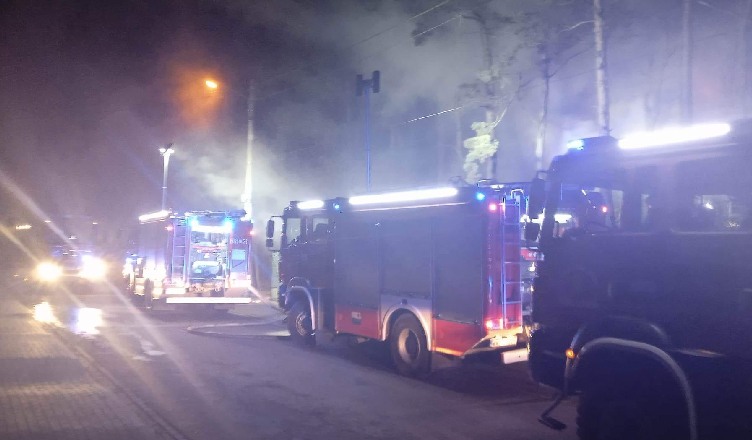 Pożary pustostanów w Wołominie