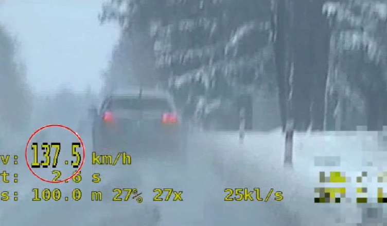 Piaseczno BLISKO 140 KM/H W OBSZARZE ZABUDOWANYM
