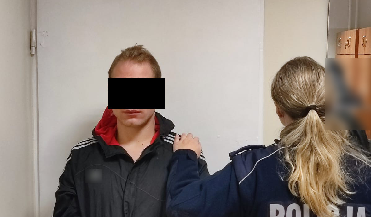 Włamywacz zostawił ślad krwi