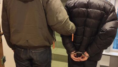 Kradzież rozbójnicza kawy i czekolady na Białołęce