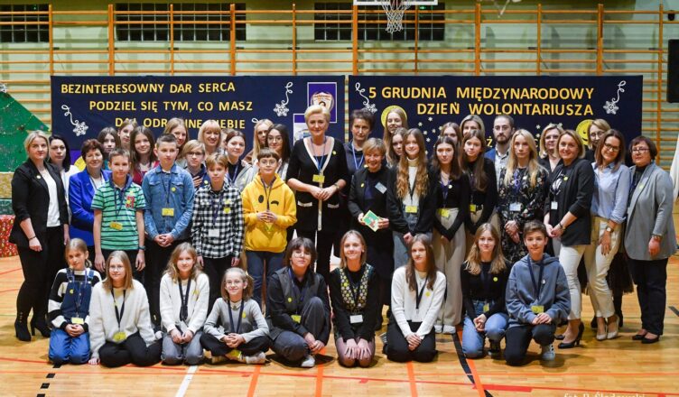 Pierwsza Dama z wizytą w Ząbkach.