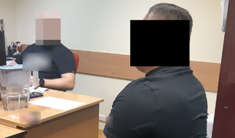 Kara do 8 lat więzienia za sprzedaż telefonów z podrabianym oprogramowaniem