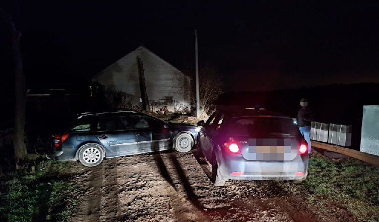 Żmudne przygotowania policjantów pozwoliły na złapanie włamywacza na gorącym uczynku