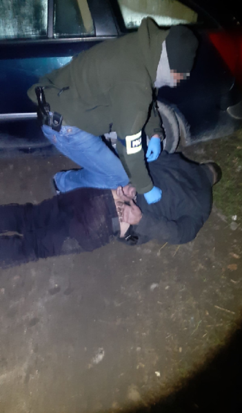 Żmudne przygotowania policjantów pozwoliły na złapanie włamywacza na gorącym uczynku