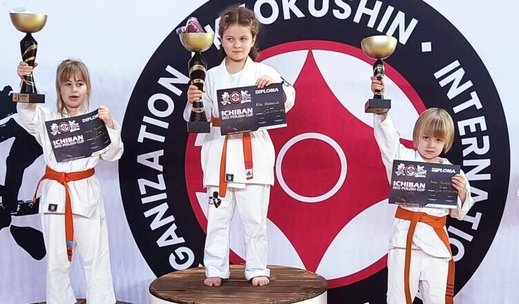 Karatecy z Zielonki z sukcesami