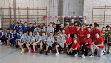 Mistrzowie Marek w tenisie stołowym i piłce ręczne