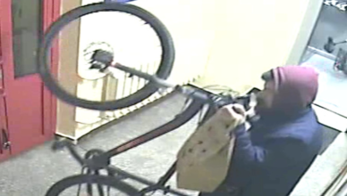 Policja poszukuje złodzieja roweru