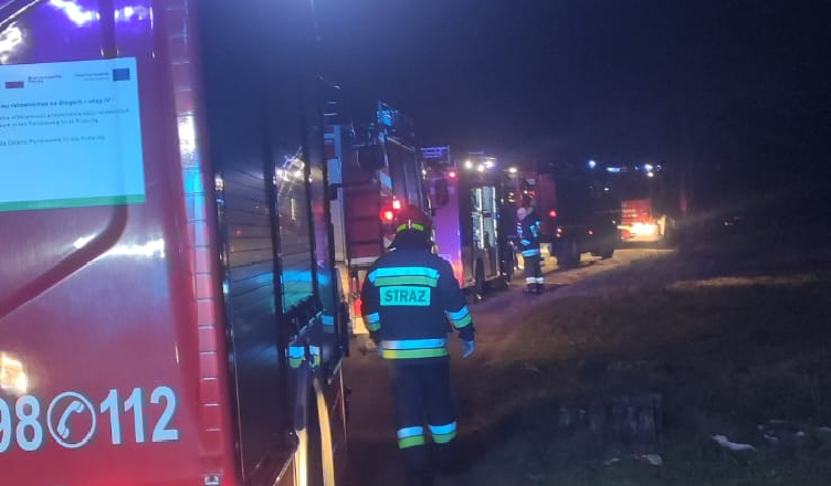 Nieszczelny piec postawił na nogi sześć zastępów straży pożarnej