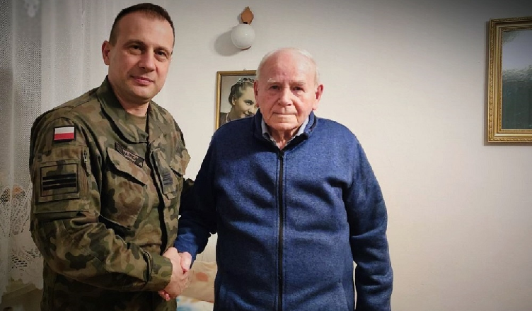 Terytorialsi wierni tradycji