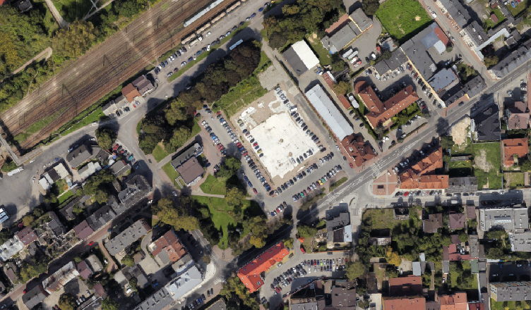 Koniec z parkingiem na placu po "Globi" w Wołominie