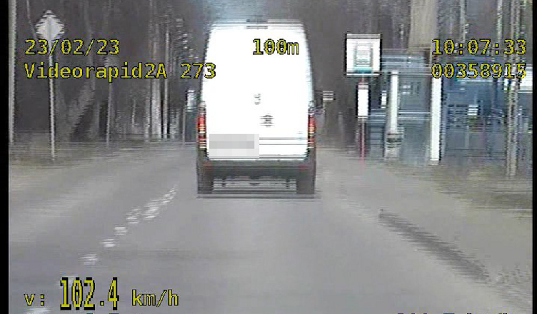 W ciągu zaledwie paru godzin jeden patrol zatrzymał aż 8 praw jazdy